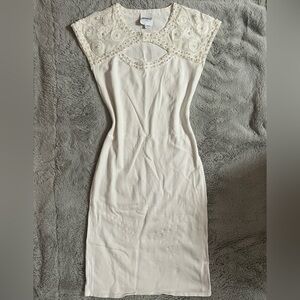 Chic Ivory Lace Dress with Pearl detail and Cutout